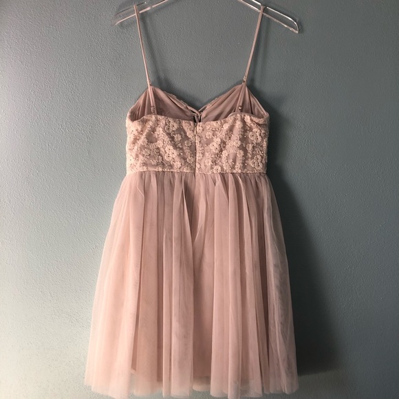 Boutique | Ivory Tulle Skirted Dress - Picture 7 of 8